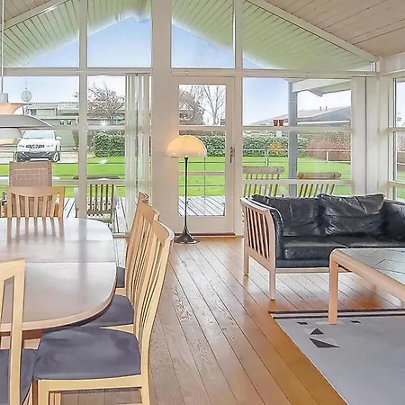Stunning In Haderslev With Kitchen * Kelstrup Strand