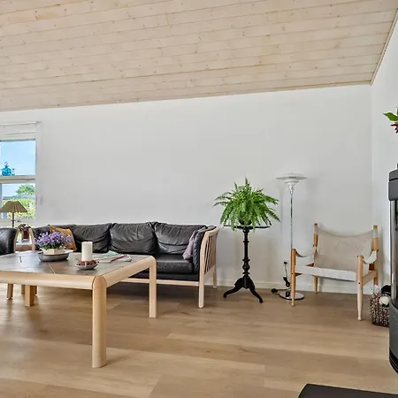 Nice Home In Haderslev With Sauna Tatil Evi