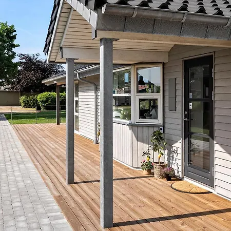 Stunning In Haderslev With Kitchen * Kelstrup Strand