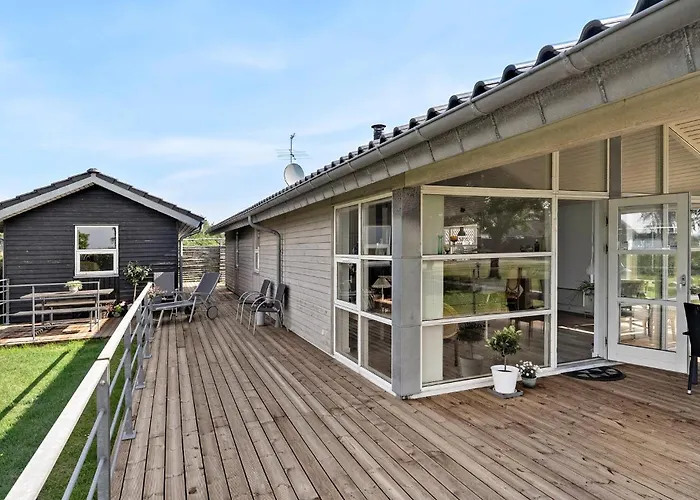 度假居 Hejsager Strandby I *