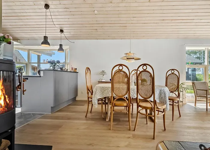 Hejsager Strandby I 度假居 *